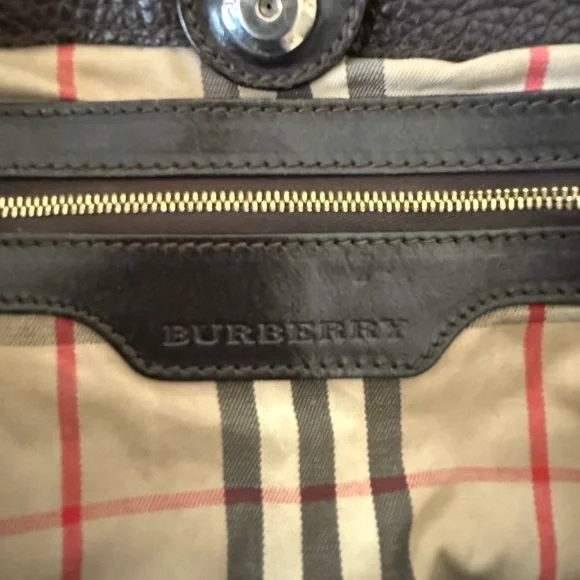 Burberry Elegant Dark Brown Leather Tote Bag - Picture 6 of 12